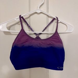 womens sports bra